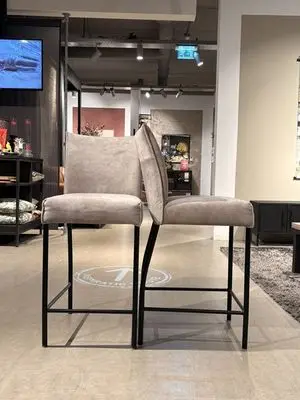 Barkruk Vitale bij Pronto Wonen