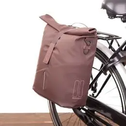Basil Enkele fietstas Shopper City MIK Studs 16L Bruin bij Fietstas.com