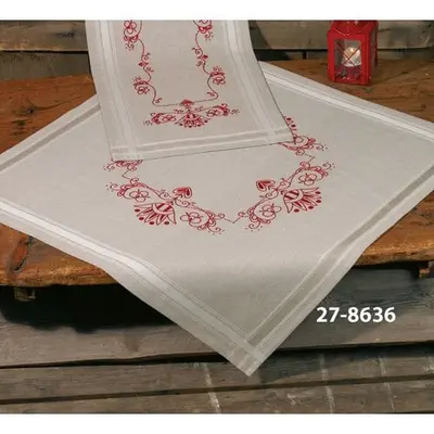 Borduurpakket Tafelkleed Voorbedrukt Classic Red 27-8636 ca. 80 x 80 cm bij Art en Hobby