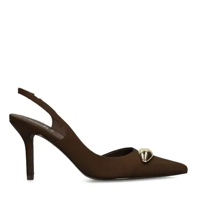 Bruine slingback pumps met goudkleurig detail bij Sacha