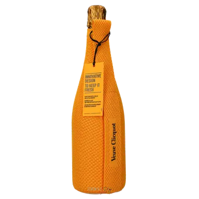 Champagne Veuve Clicquot Brut Ice Jacket bij Grandcruwijnen