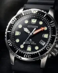 Citizen Small Solar-Powered Divers Watch 36mm bij HorlogeGigant