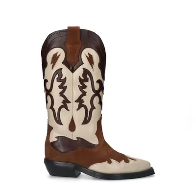 Cognac leren cowboylaarzen met sierstiksels bij Sacha