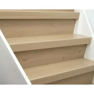 Ekofloors Eko Stairs Amoer Trapbekleding - PVC Traprenovatie overzettreden - 11/0.55 x 600 x 1000/1400mm bij Kwaliteitparket
