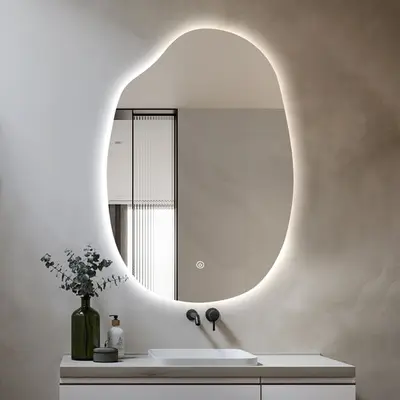 FENOMÉ Luxe Design Badkamerspiegel met LED verlichting – Verwarming Anti Condens [Levi] bij DoucheKampioen