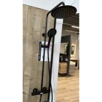 FG Design complete regendouche Kranen bij Sani-Dump