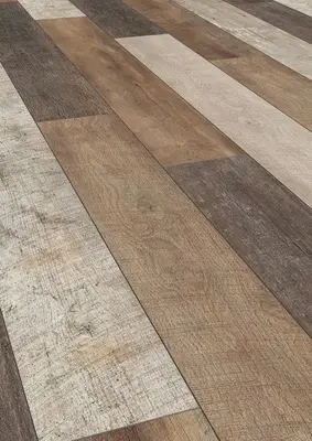 Floer Sloophout Laminaat – Versleten Planken Donker (Uitlopend) bij Floer
