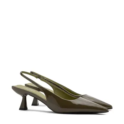 Groene lak slingback pumps bij Sacha