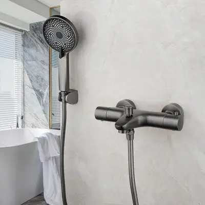 Gun metal thermostatische badkraan met handdouche bij Badkranenwinkel