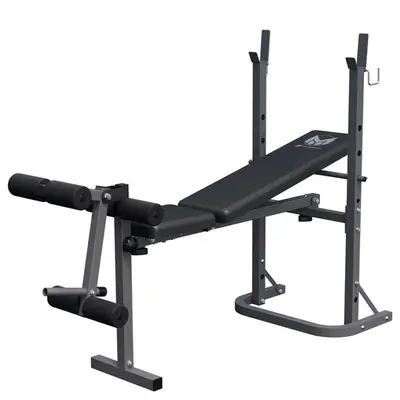 Halterbank met leg curl bij Gorilla Sports