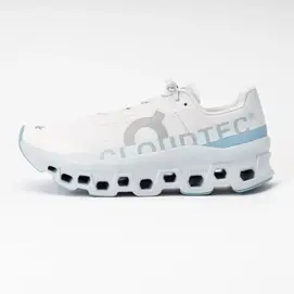 Hardloopschoen On Running Women Cloudmonster Frost Wash bij Sneaker District