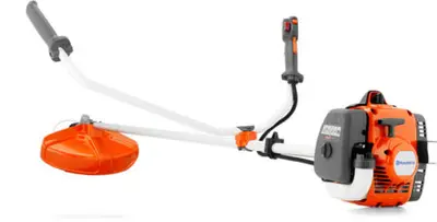 Husqvarna 129 R Benzine Motorzeis / Bosmaaier bij DeTuinmachine.nl (DBS Maaitechniek)
