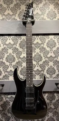 Ibanez GRGA120-BKN bij Rock City Guitar Shop