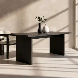 Japandi eettafel bij LUMZ