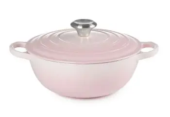 Le Creuset Braadpan Marmite Shell Pink Ø 24 cm bij Kookshop de Pepermolen