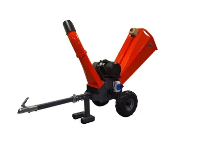 Loma houtversnipperaar MADC 10, Elektr. 380 Volt bij Lozeman Tuinmachines