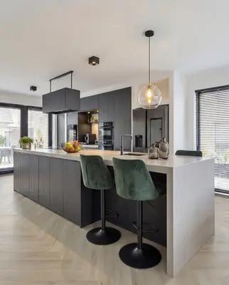 Luxury Floors Visgraat XL Klik Modern Beige Eiken 3100 bij Luxury Floors