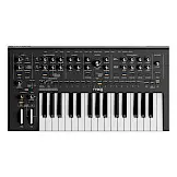 Moog Messenger A Monophonic Analog Keyboard Synthesizer bij Meibergen (Almelo)