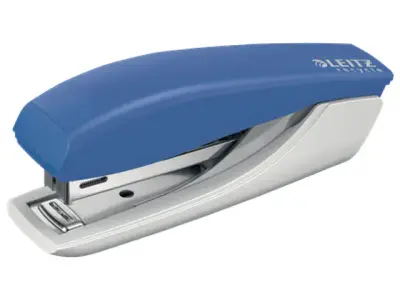 Nietmachine Leitz Nexxt Recycle mini 10 vel blauw bij DiscountOffice.nl