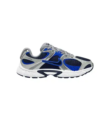 Nike V5 RNR Sneakers bij TopShoe