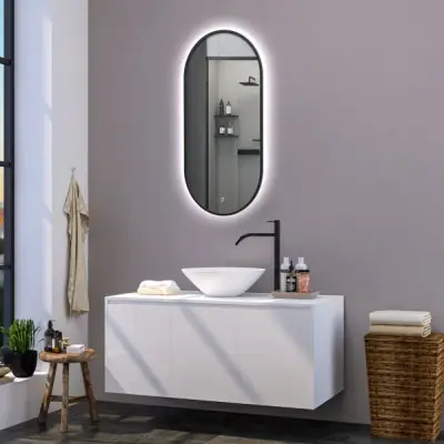 Ovale badkamerspiegel Alessandro mat zwart met verwarming, LED verlichting en touch sensor 40x80cm bij Voordelig Design Sanitair