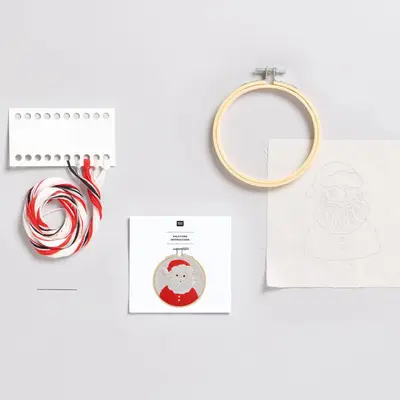 Rico Design borduurpakket - voorbedrukt - Santa bij Pipoos