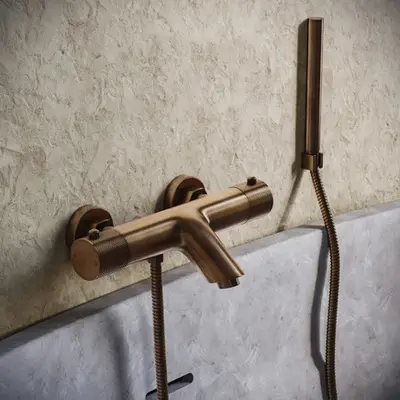 Saniclear Antique Curved thermostatische opbouw badkraan met handdouche verouderd messing bij Sanitairkamer
