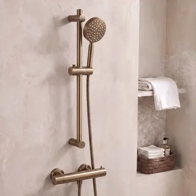 Saniclear Antique doucheset met thermostatische kraan, handdouche en glijstang verouderd messing bij Sanitairkamer