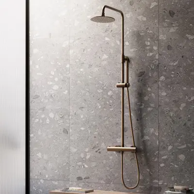 Saniclear Antique opbouw regendouche met 30cm hoofddouche en staafhanddouche verouderd messing bij Sanitairkamer