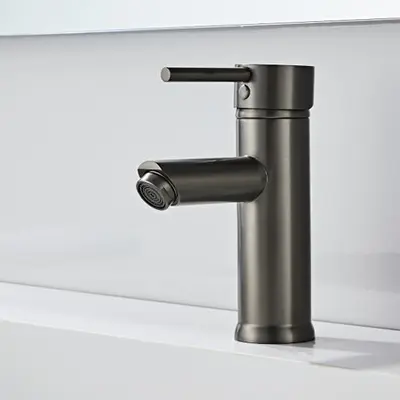 Saniclear Iron wastafelkraan verouderd ijzer - gunmetal bij Sanitairkamer