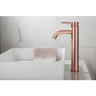 Saniclear Plus hoge wastafelkraan geborsteld koper bij Sanitairkamer