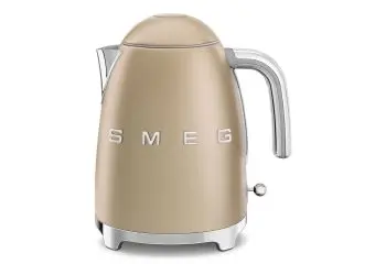 SMEG Waterkoker 1,7 lt. Champagne bij Kookshop de Pepermolen