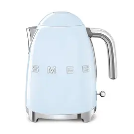 Smeg - Waterkoker | Pastelblauw | Jaren 50 | Kettle Standard bij Kookgigant
