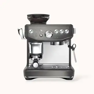 The Barista Express Impress (Black Stainless) bij Blommers Coffee Roasters