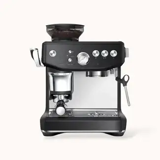 The Barista Express Impress (Black Truffle) bij Blommers Coffee Roasters