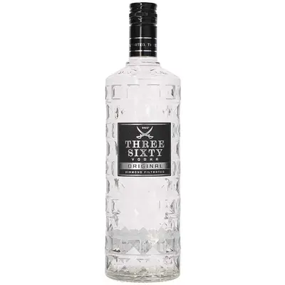Three-Sixty Vodka 100 cl bij Dirck3 (Dirck III)