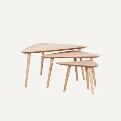 Tomrer Salontafel Driehoek | Eiken bij Sav & Okse