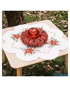 Vervaco borduurpakket tafelkleed met kant poinsettia-pracht PN-0217578 voorbedrukt bij C.R. Couture