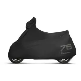 Vespa Motorhoes Indoor GTS bij Goedhart Motoren