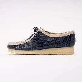 Veterschoen Clarks Originals Women Wallabee Blue Interest bij Sneaker District