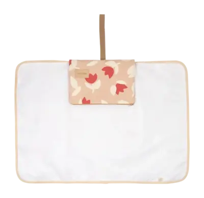Waskussen Nobodinoz Waterproof Hyde Park Red Tulips (50 x 70 cm) bij Geboortewinkel