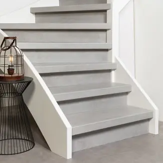 Weathered Concrete doe-het-zelf traprenovatie set bij Stairscompany