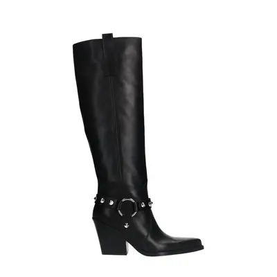 Zwarte leren cowboylaarzen met zilverkleurige studs bij Sacha