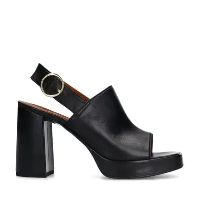 Zwarte leren sandalen met hak bij Sacha
